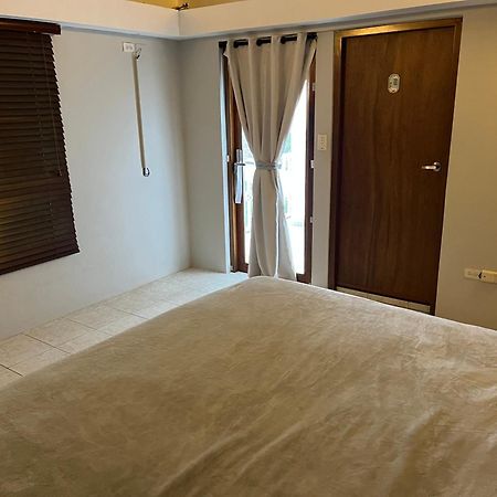 Genesis Apartments パームビーチ エクステリア 写真