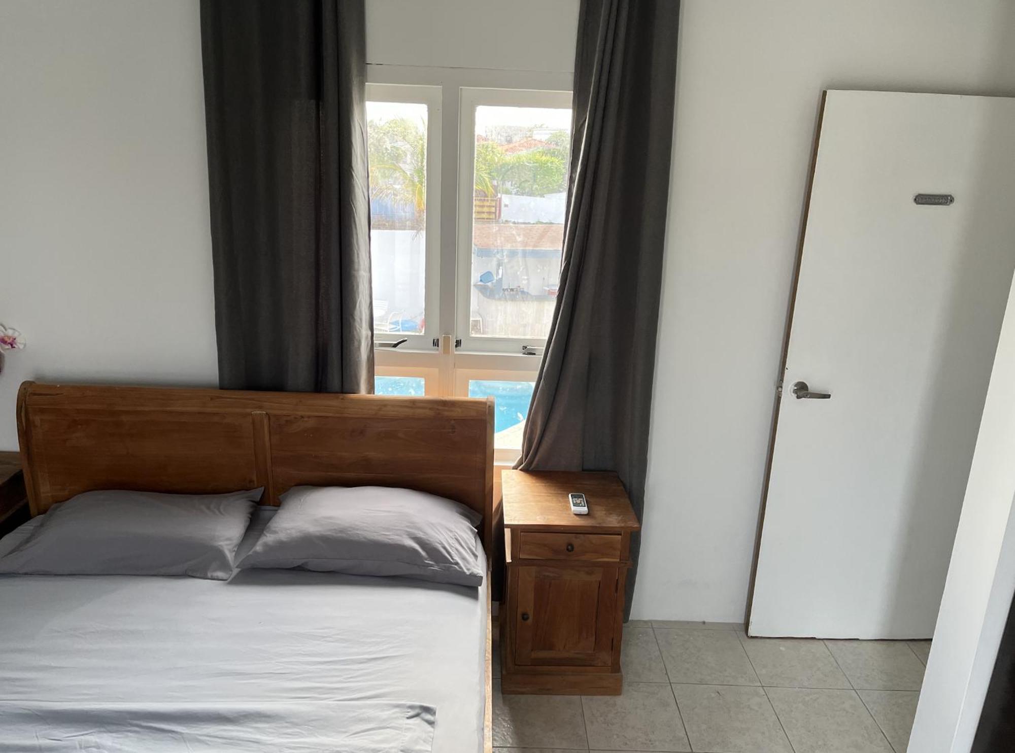 Genesis Apartments パームビーチ エクステリア 写真