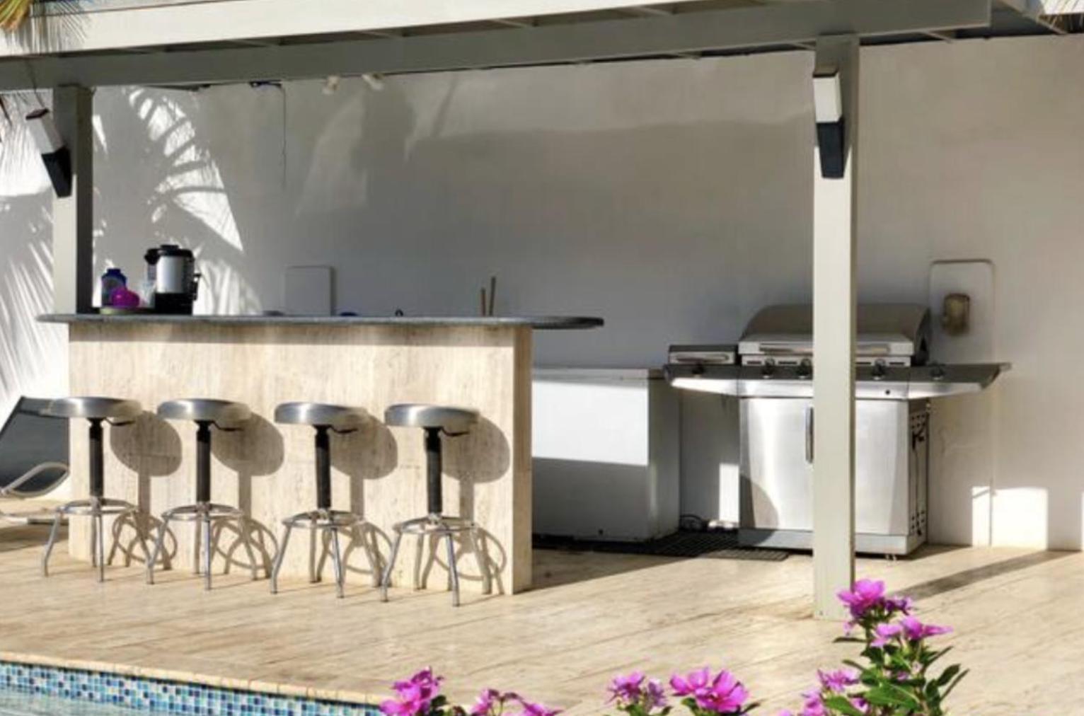 Genesis Apartments パームビーチ エクステリア 写真
